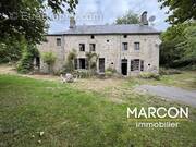 Maison à LE DONZEIL