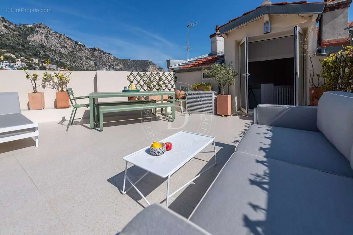 Appartement à BEAULIEU-SUR-MER