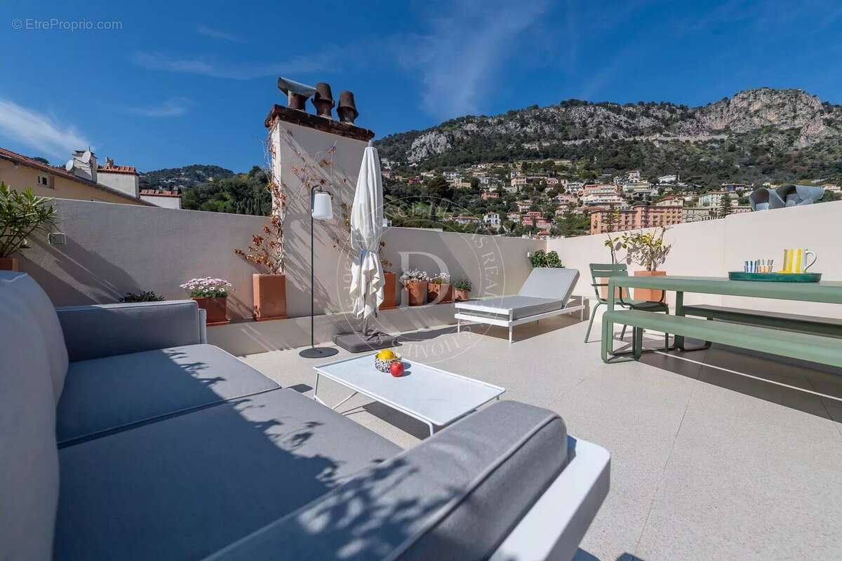 Appartement à BEAULIEU-SUR-MER