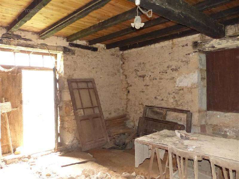 Maison à LOUBEJAC