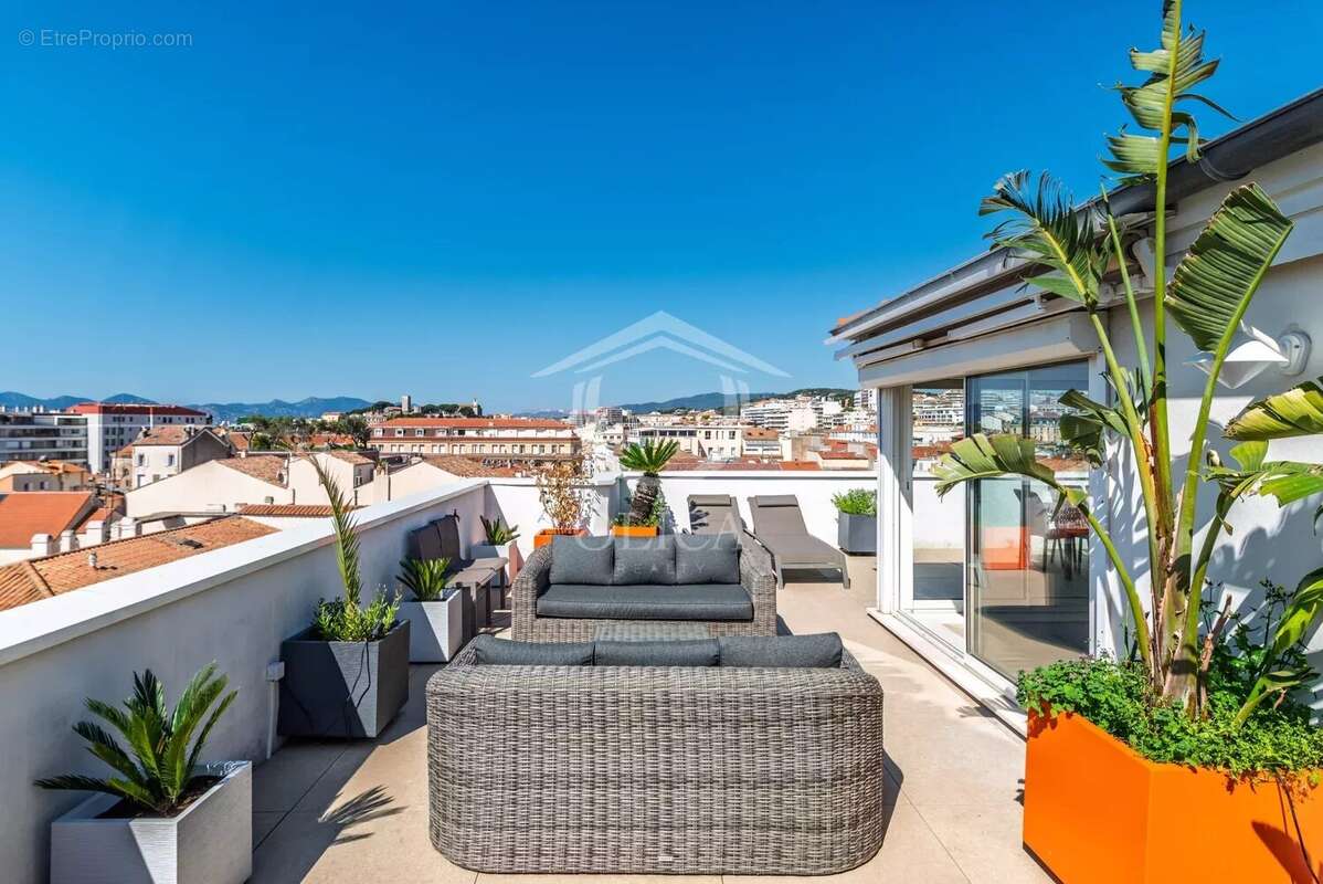 Appartement à CANNES