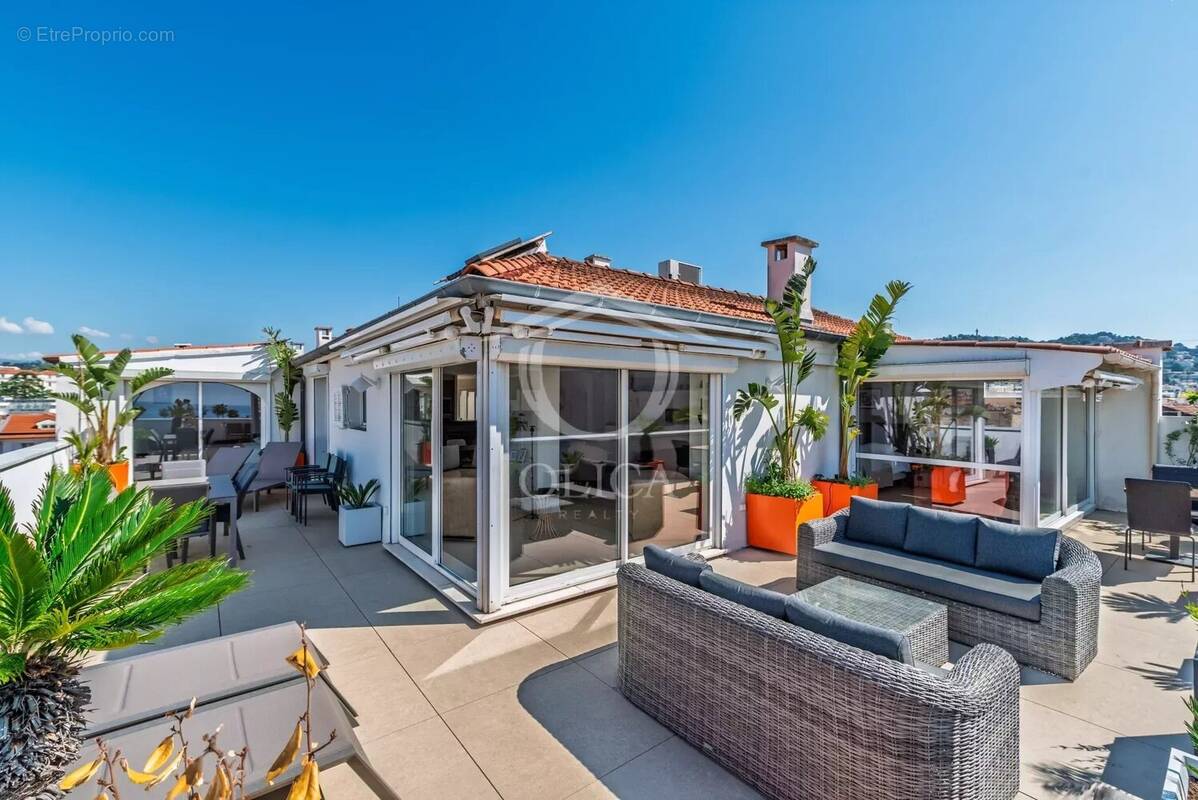 Appartement à CANNES