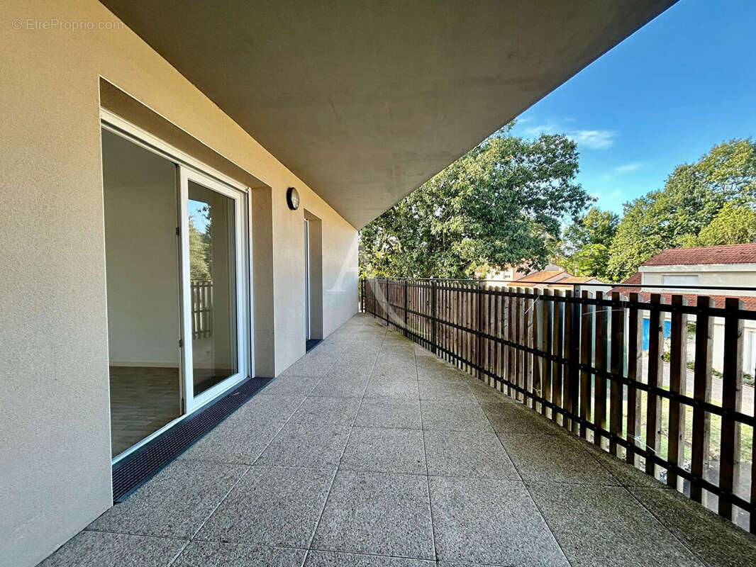 Appartement à BOUAYE