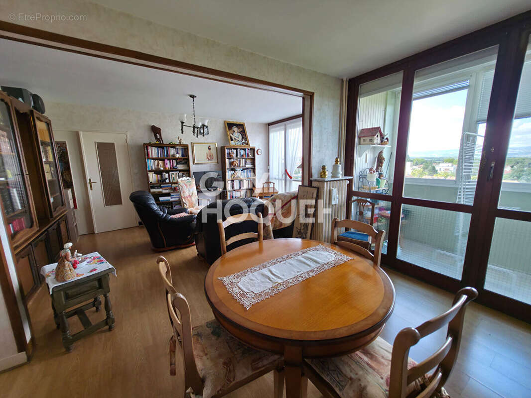 Appartement à FEURS