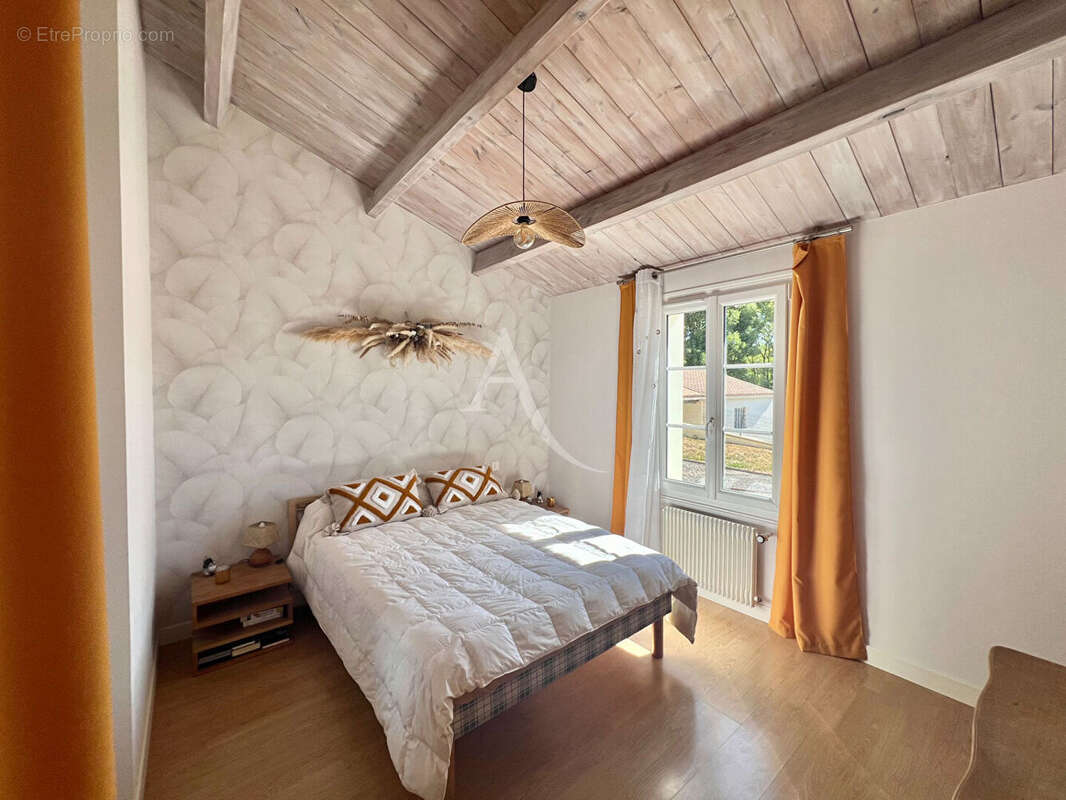 Maison à TALMONT-SAINT-HILAIRE