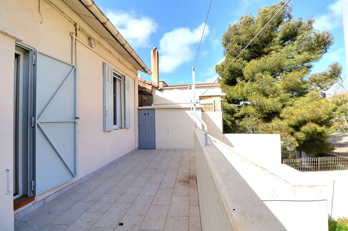 Appartement à MARSEILLE-12E