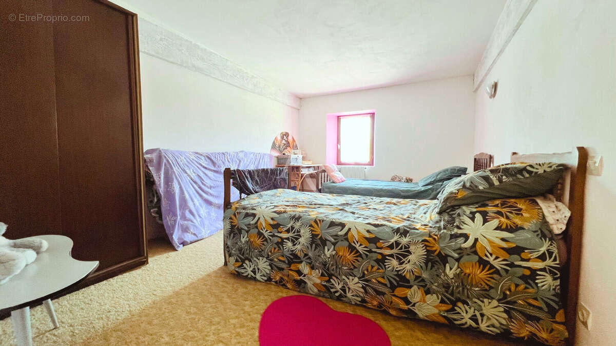 Maison à COLOMBIERS