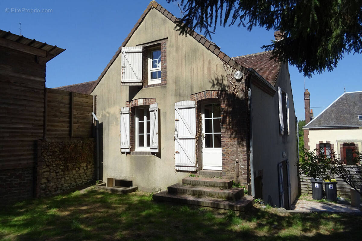 Maison à AUTHON-DU-PERCHE