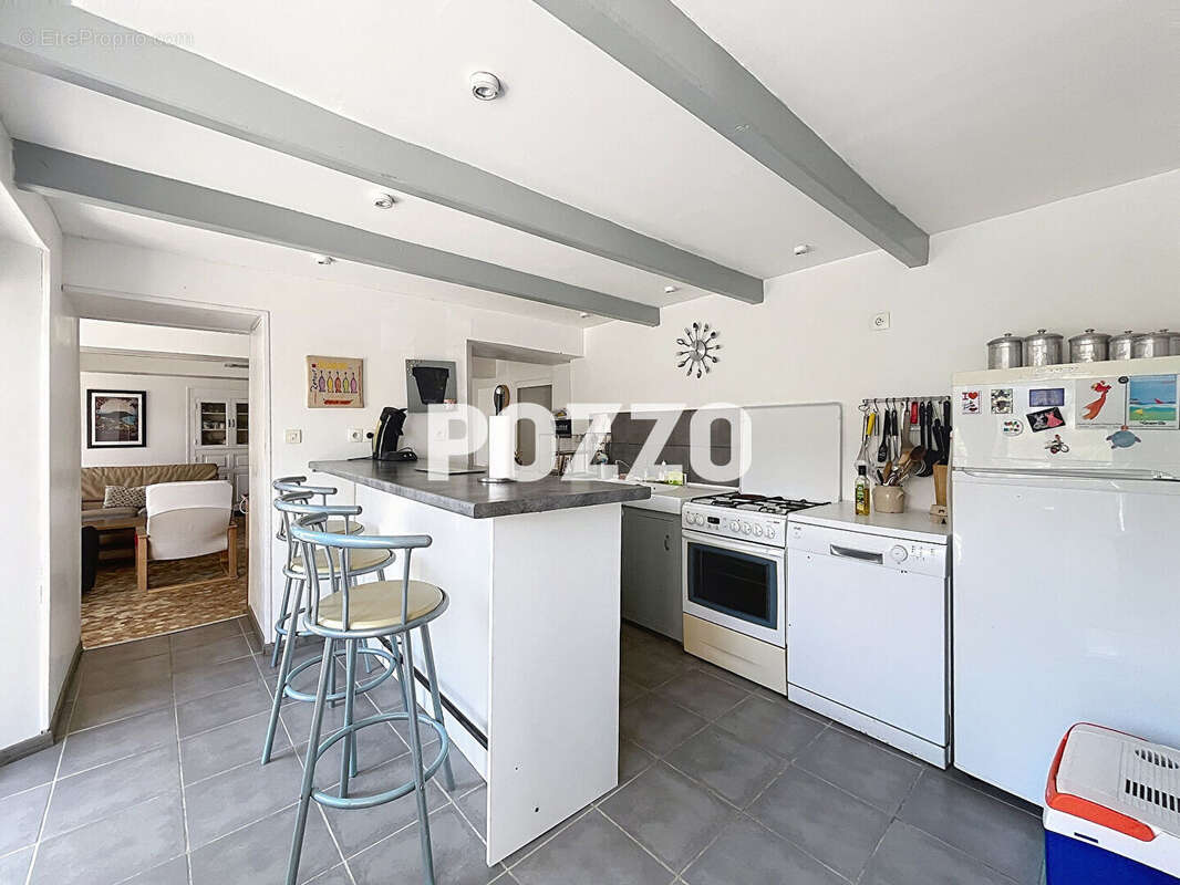 Maison à BRICQUEVILLE-SUR-MER