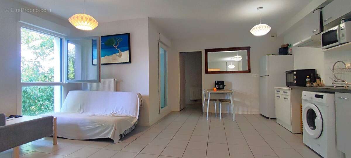 Appartement à BEGLES