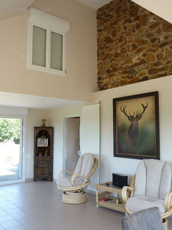 Maison à RUILLE-FROID-FONDS