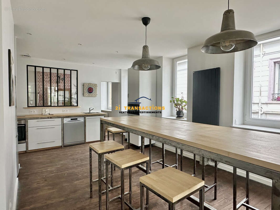 Appartement à SAINT-ETIENNE