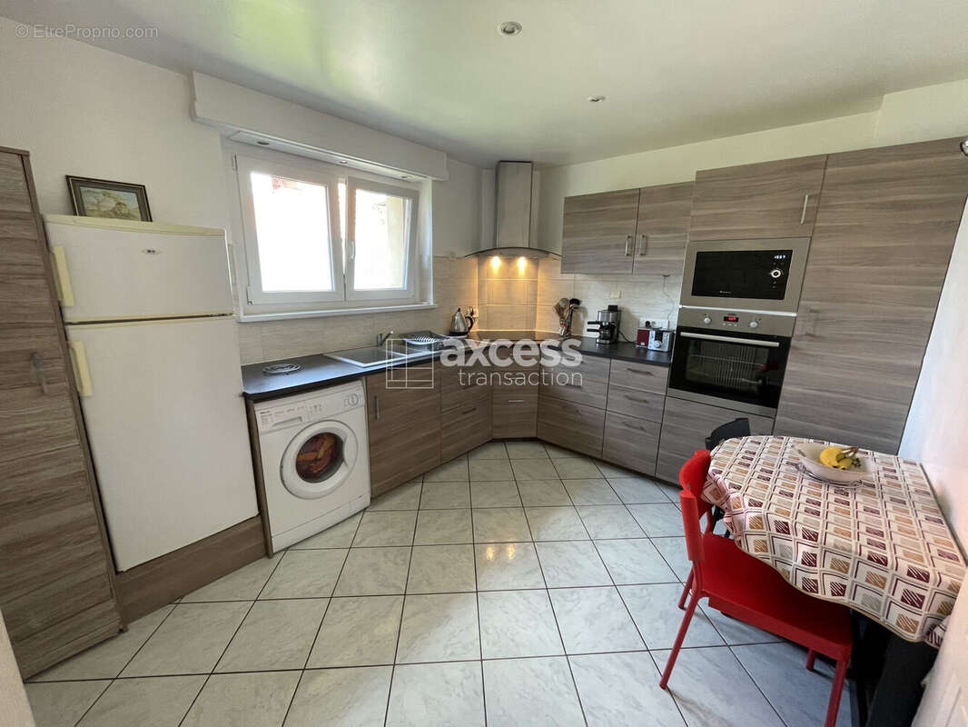 Cuisine équipée - Maison à HAGUENAU