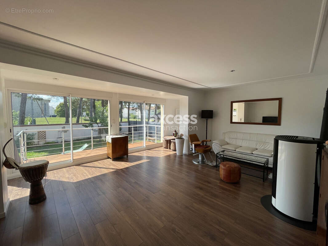 Salon-séjour - Maison à HAGUENAU