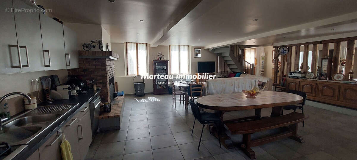 Maison à LE PLESSIS-DORIN