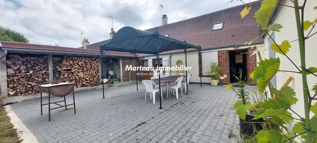 Maison à LE PLESSIS-DORIN