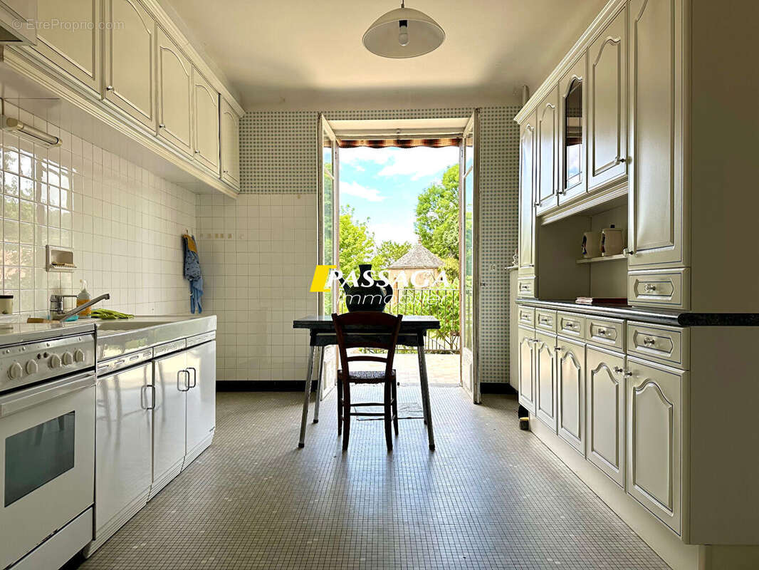 Maison à SAINT-GENIEZ-D&#039;OLT