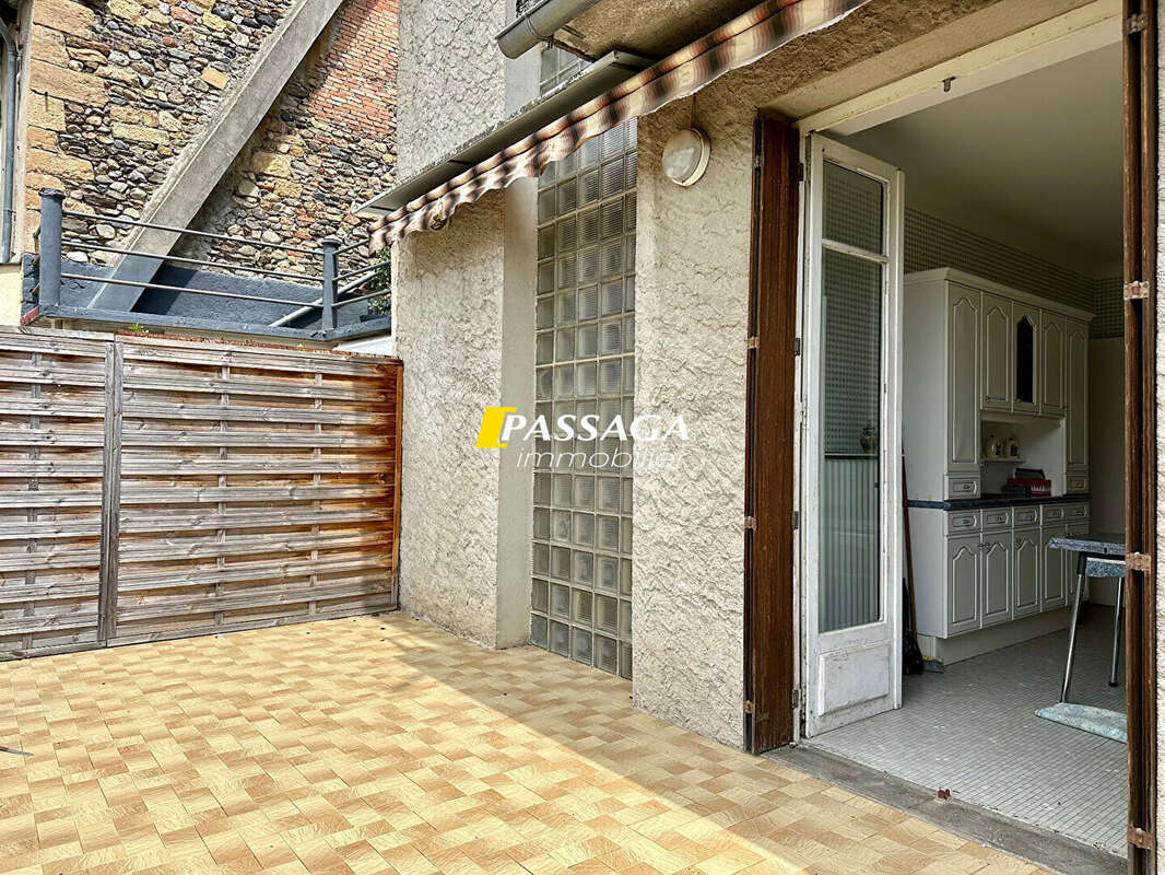 Maison à SAINT-GENIEZ-D&#039;OLT