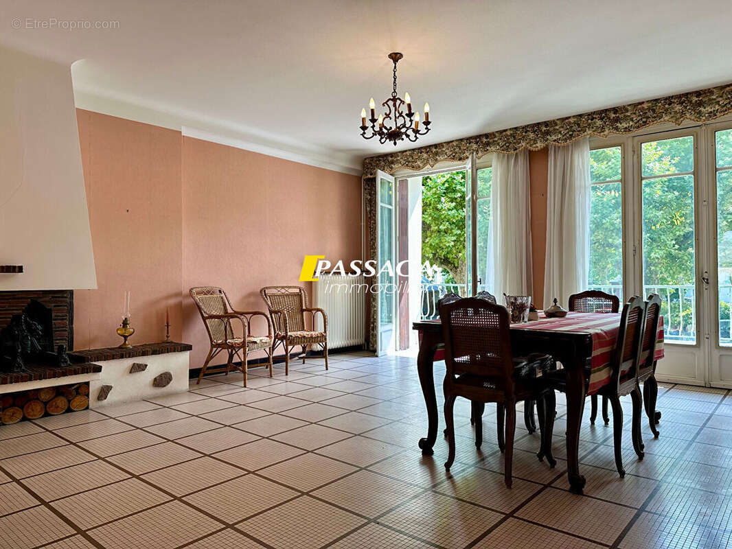 Maison à SAINT-GENIEZ-D&#039;OLT