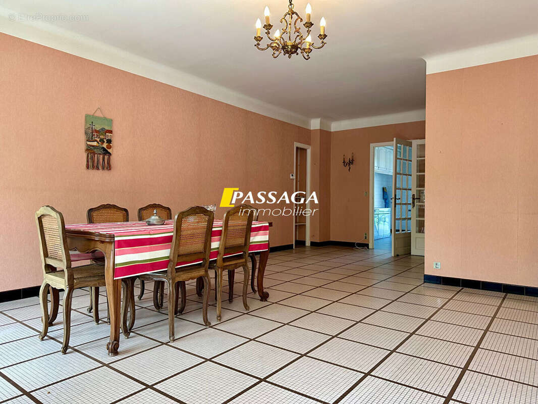 Maison à SAINT-GENIEZ-D&#039;OLT