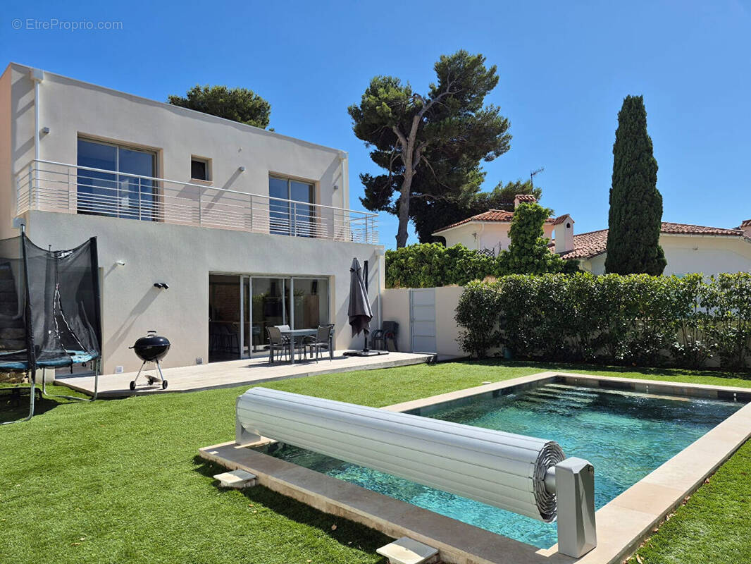 Maison à CARRY-LE-ROUET