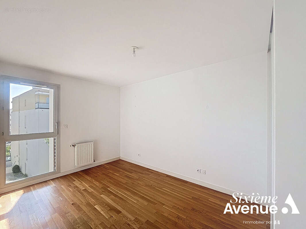 Appartement à LYON-8E
