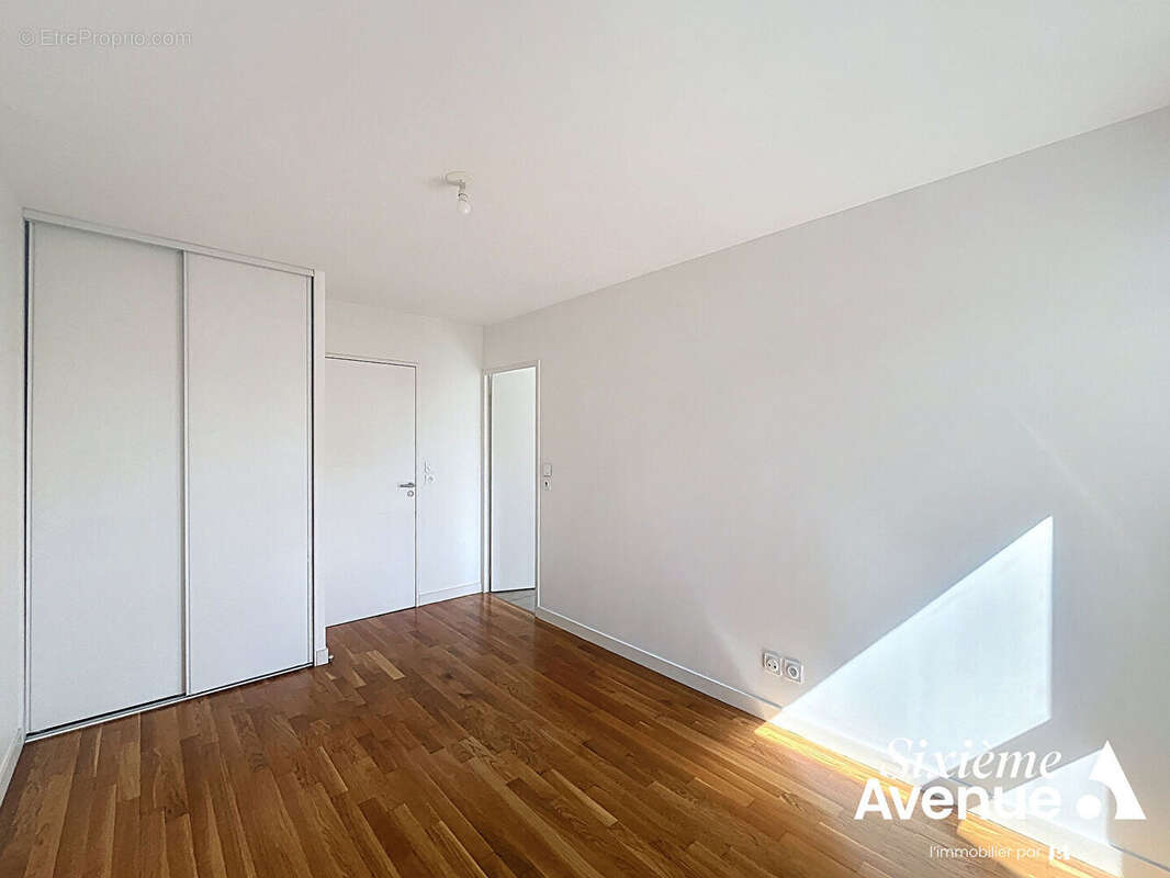Appartement à LYON-8E