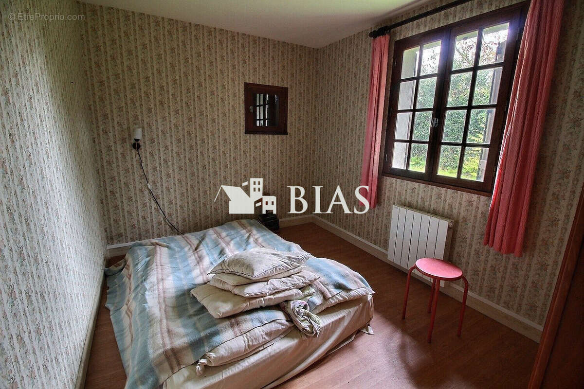 Maison à BOURG-ACHARD