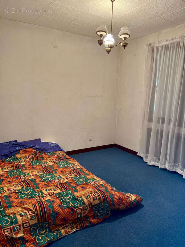 Maison à PARCAY-MESLAY