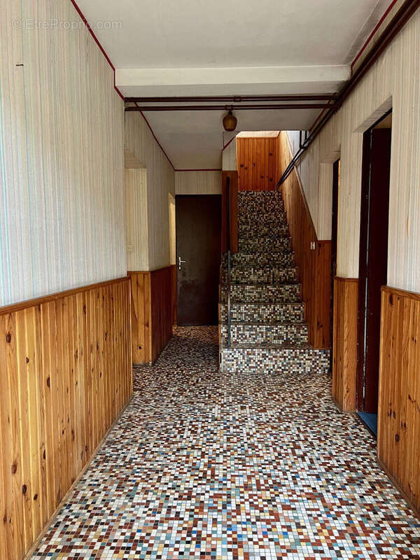 Maison à PARCAY-MESLAY