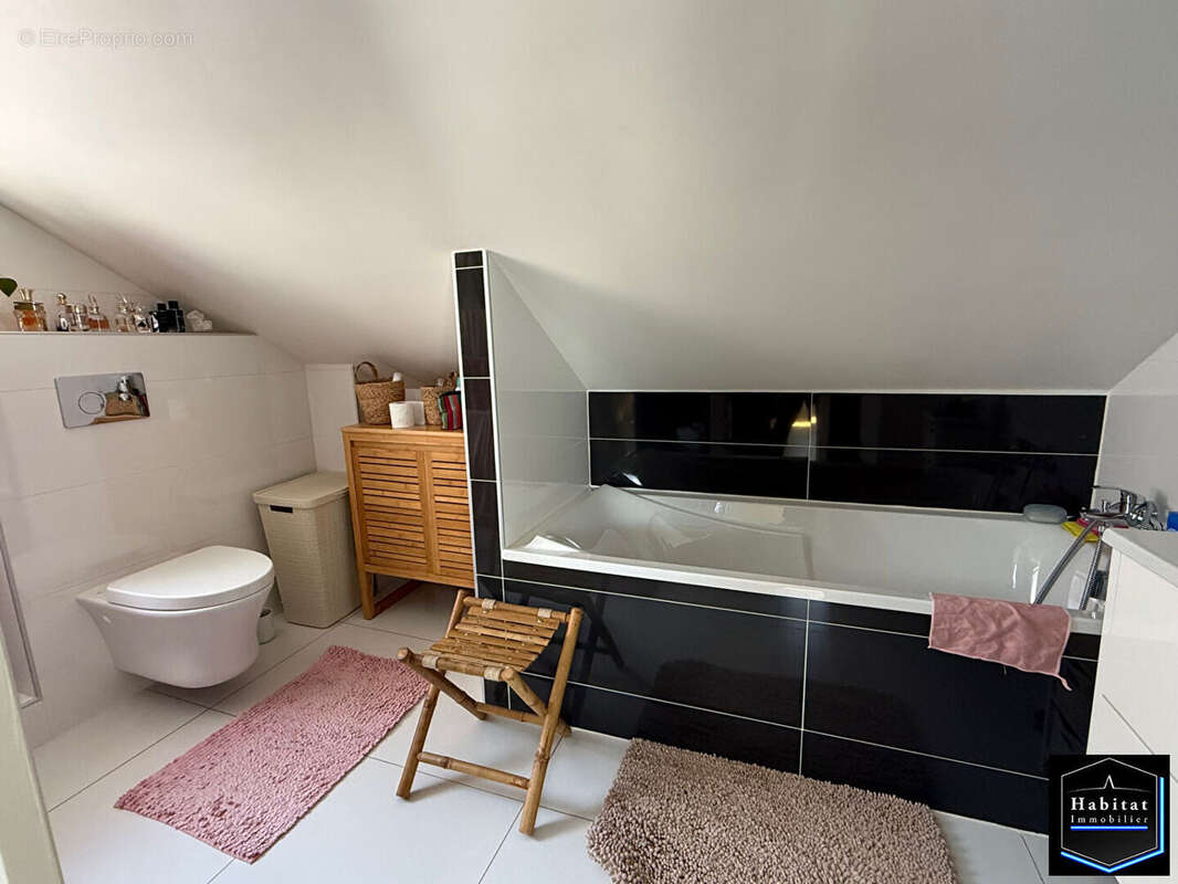 Maison à CREPY-EN-VALOIS