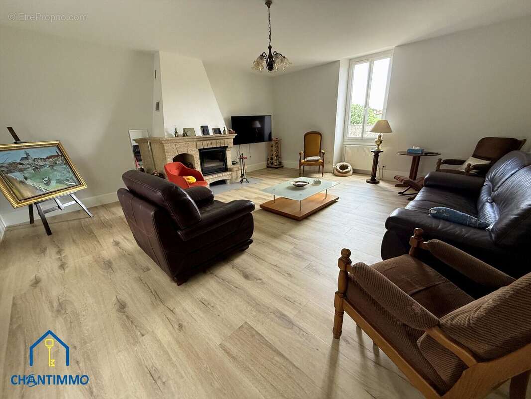 Maison à CHANTONNAY