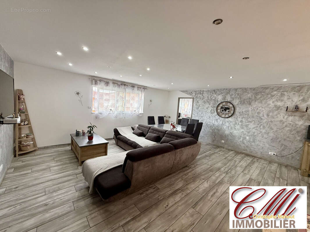 Maison à VILLERS-LE-SEC