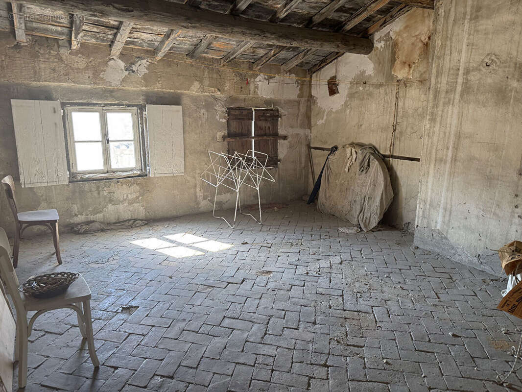 Maison à VILLENEUVE-LES-AVIGNON