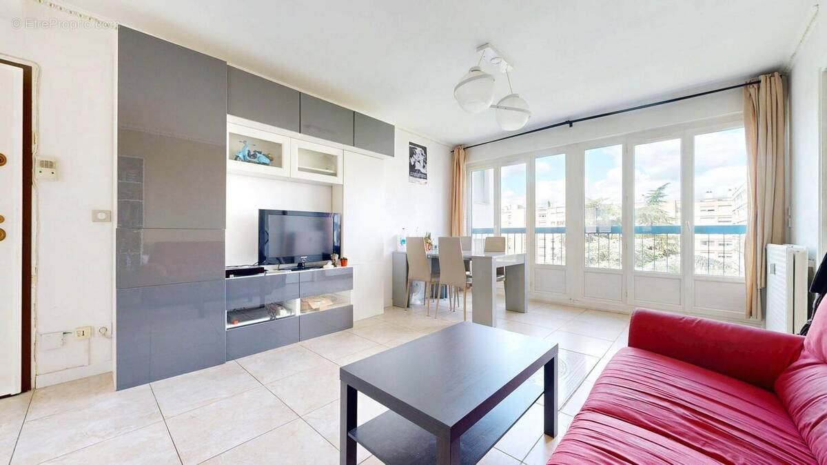 Appartement à LYON-7E