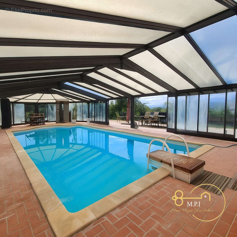 Autre à PONT-L&#039;EVEQUE