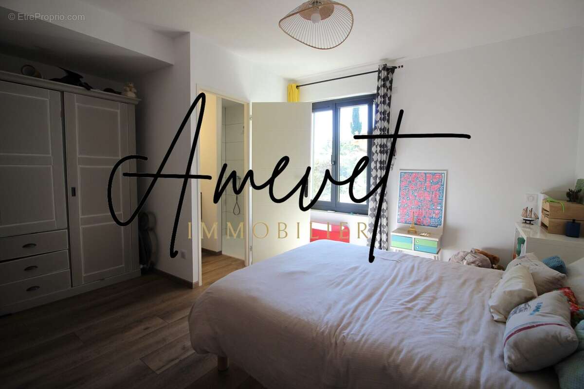 Maison à L&#039;ISLE-SUR-LA-SORGUE