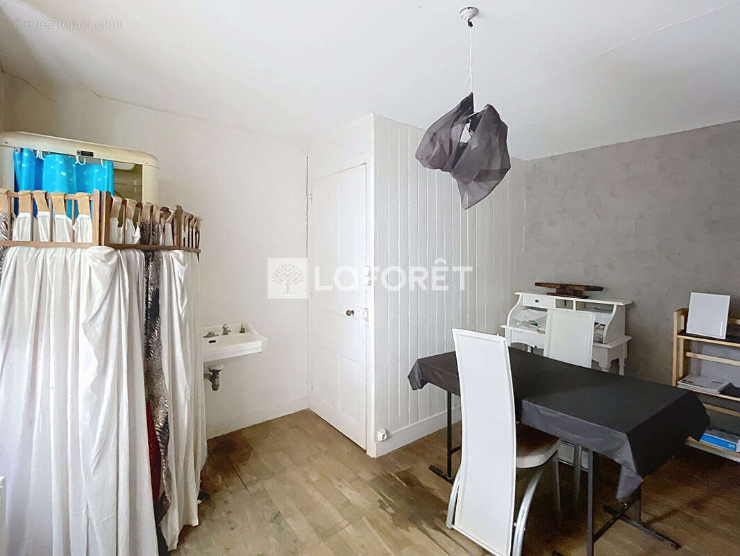 Commerce à PLOERMEL