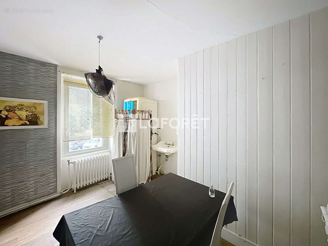 Commerce à PLOERMEL