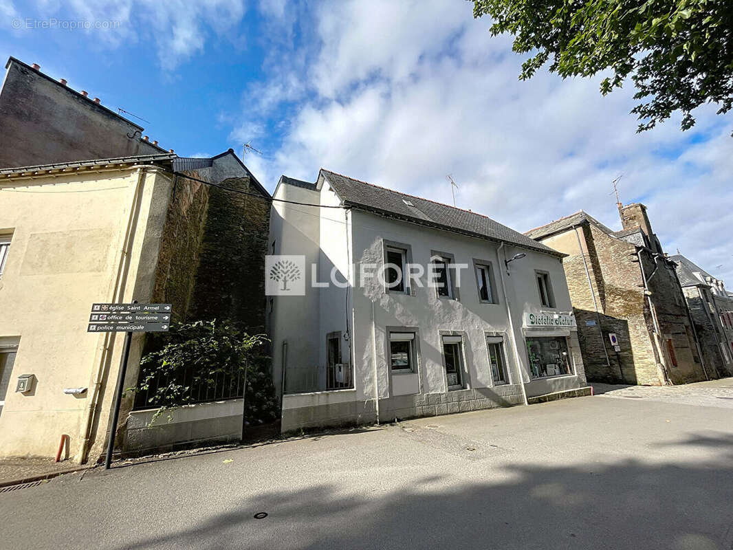 Commerce à PLOERMEL