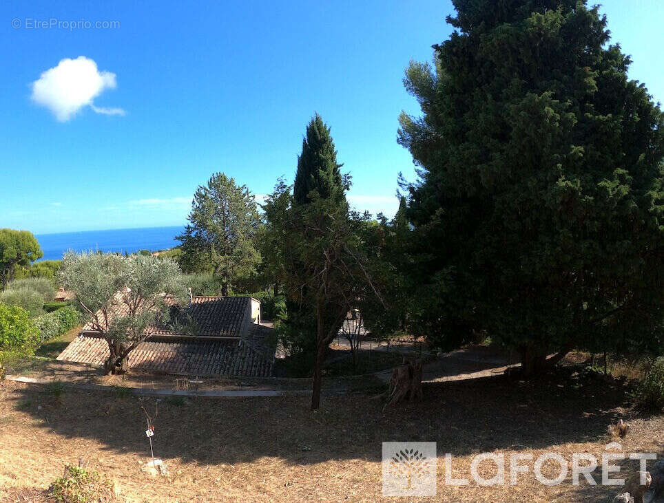Maison à ROQUEBRUNE-CAP-MARTIN