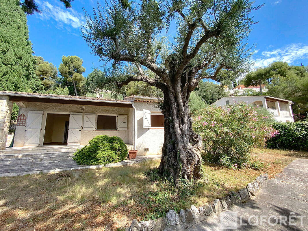 Maison à ROQUEBRUNE-CAP-MARTIN