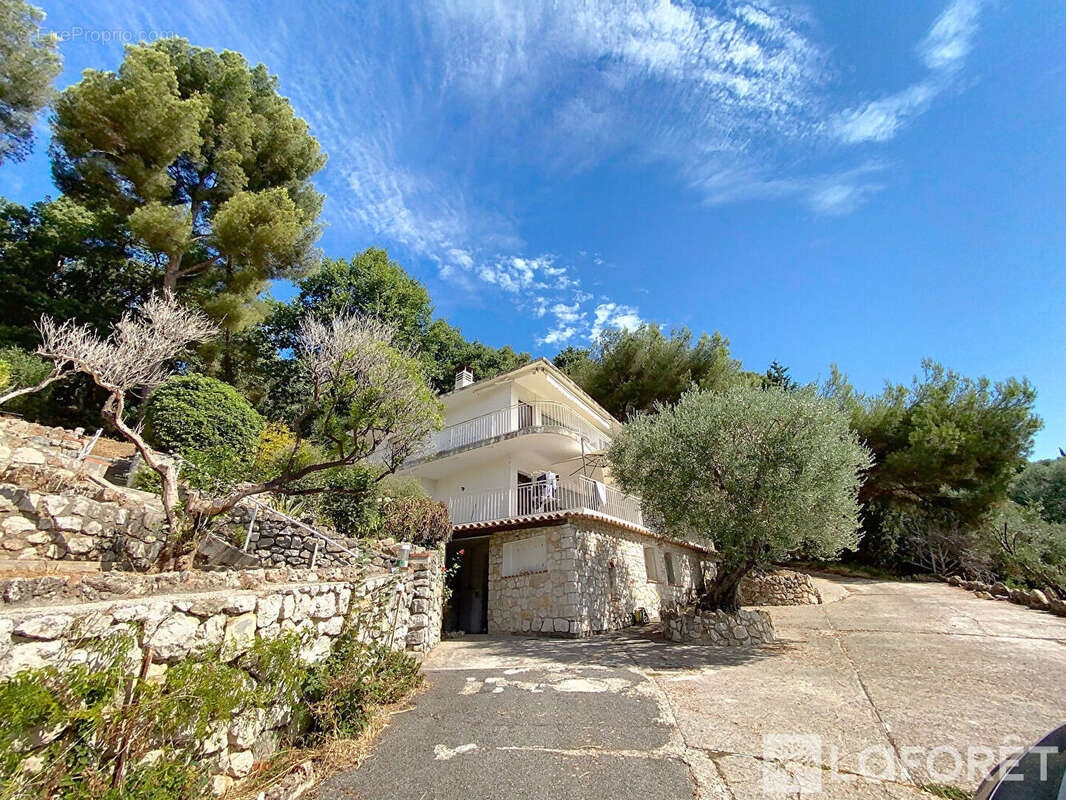 Maison à ROQUEBRUNE-CAP-MARTIN