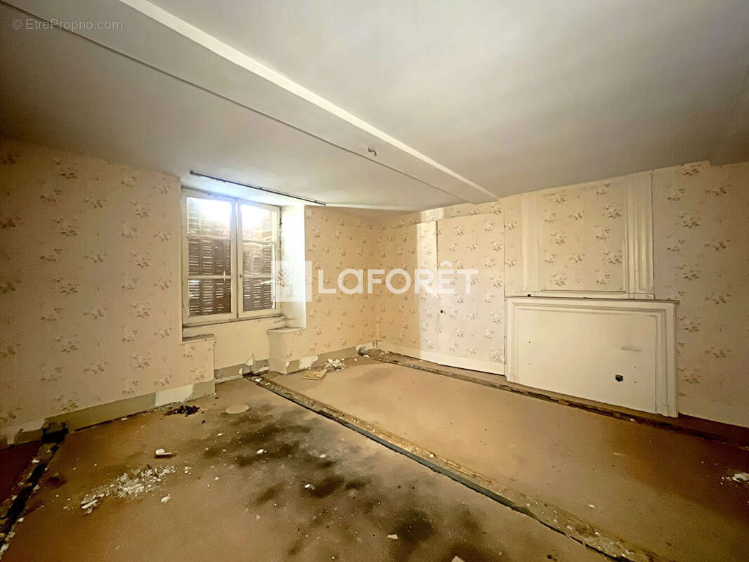 Maison à SAINT-AMOUR