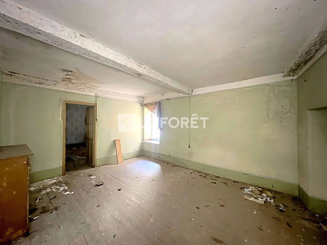 Maison à SAINT-AMOUR