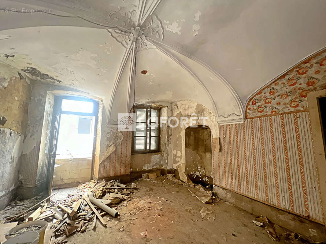 Maison à SAINT-AMOUR