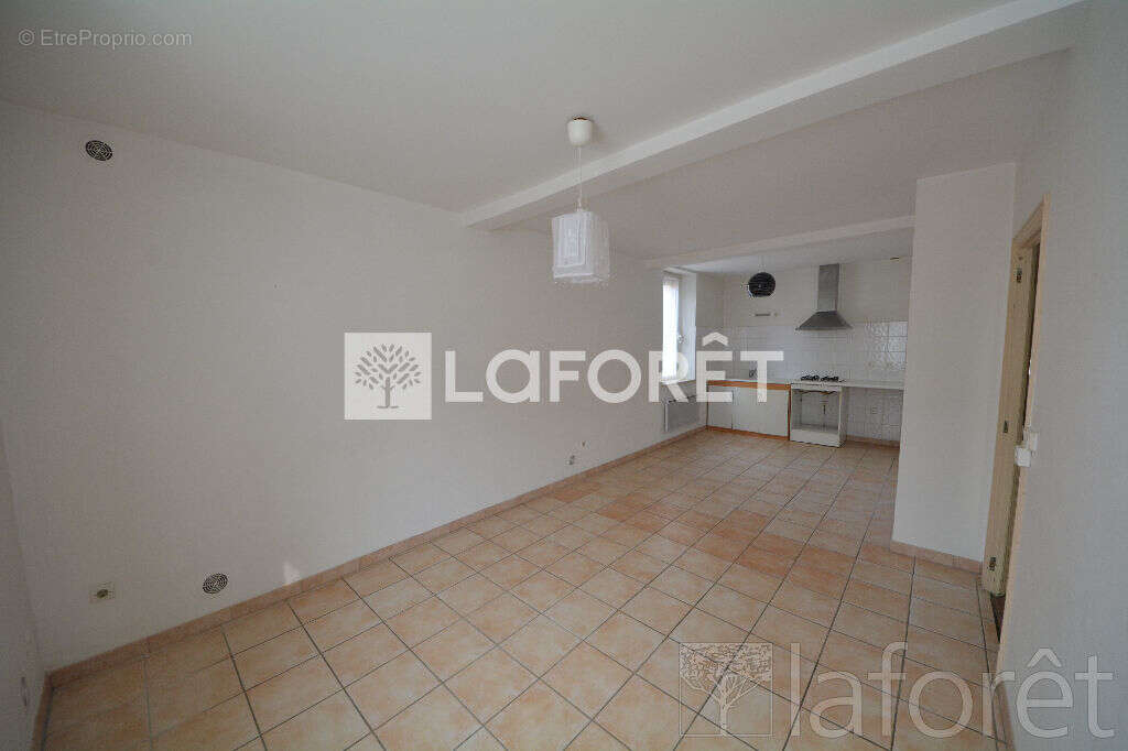 Maison à VILLAUDRIC