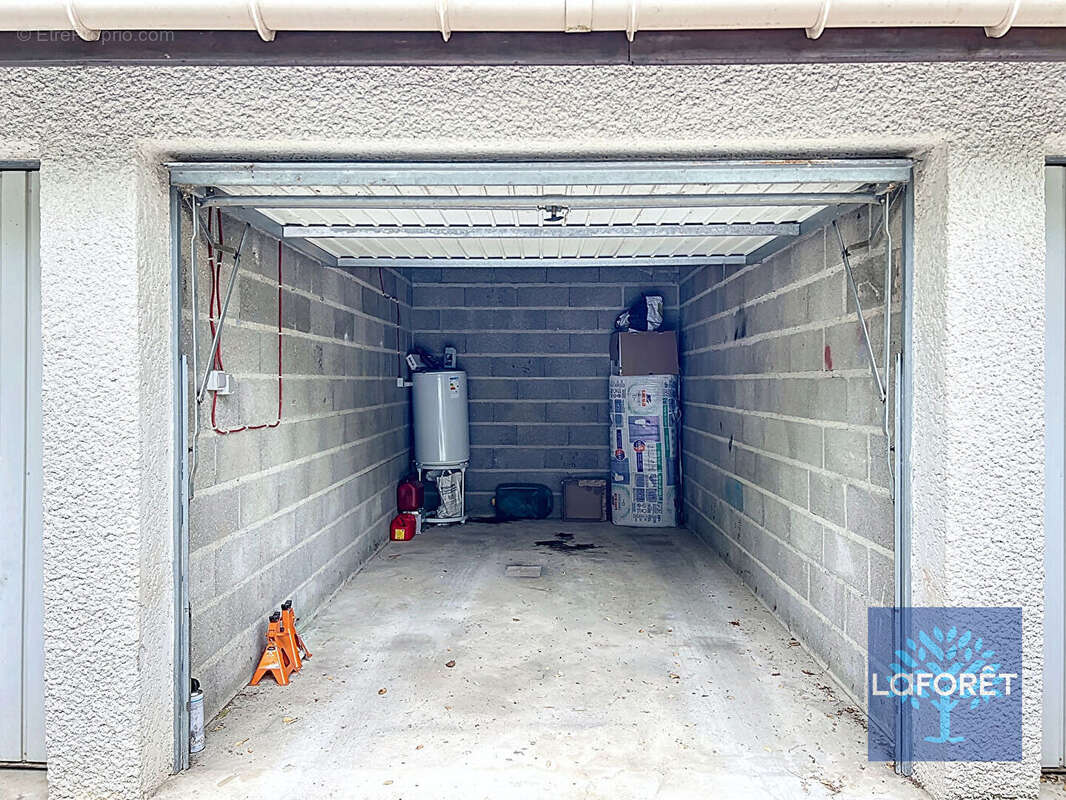 Appartement à LA FERTE-ALAIS