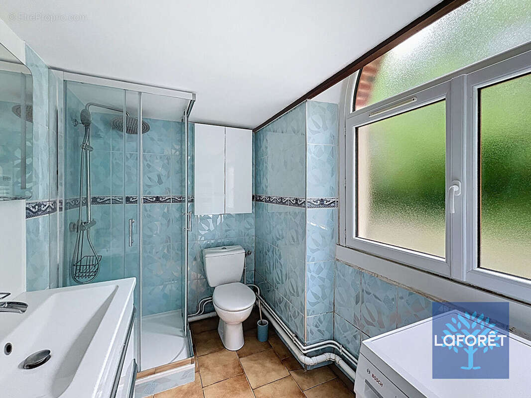 Appartement à LA FERTE-ALAIS