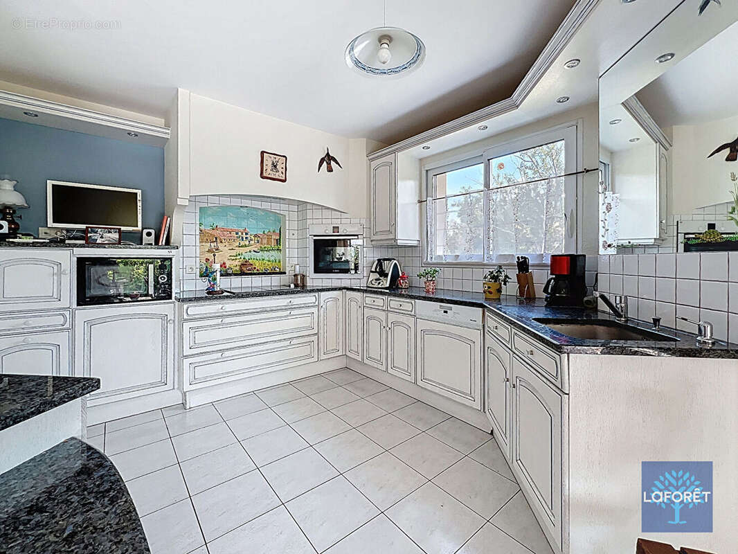 Maison à LE FENOUILLER